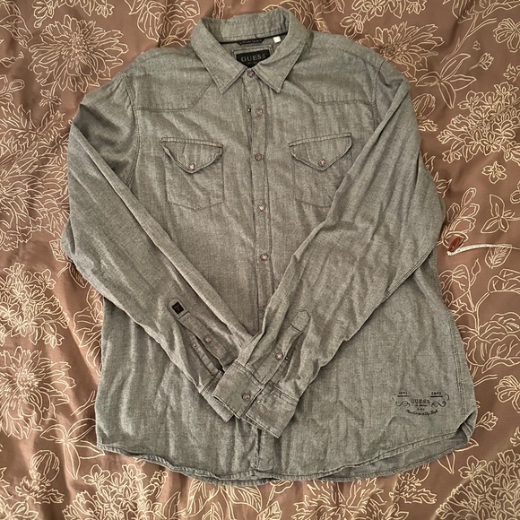 Guess Men’s Gray Button Down Shirt Size XL - Picture 14 of 14